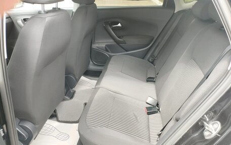 Volkswagen Polo VI (EU Market), 2012 год, 750 000 рублей, 13 фотография