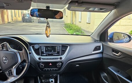 Hyundai Solaris II рестайлинг, 2018 год, 1 090 000 рублей, 8 фотография