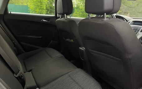 Opel Astra J, 2013 год, 760 000 рублей, 14 фотография