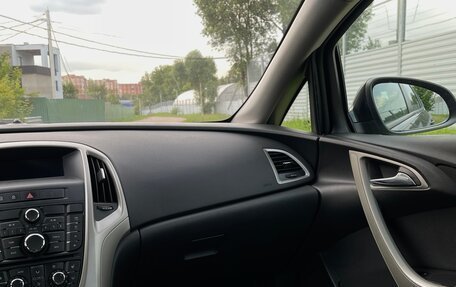 Opel Astra J, 2013 год, 760 000 рублей, 13 фотография