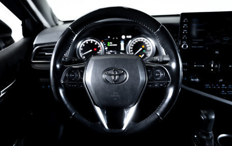 Toyota Camry, 2021 год, 2 950 000 рублей, 15 фотография