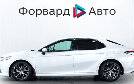 Toyota Camry, 2021 год, 2 950 000 рублей, 4 фотография