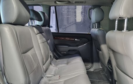 Toyota Land Cruiser Prado 120 рестайлинг, 2005 год, 1 730 000 рублей, 17 фотография