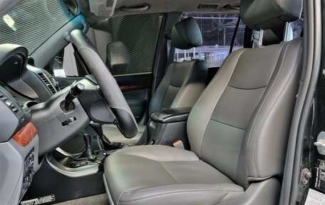 Toyota Land Cruiser Prado 120 рестайлинг, 2005 год, 1 730 000 рублей, 13 фотография