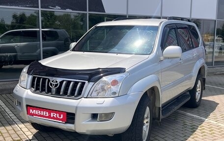 Toyota Land Cruiser Prado 120 рестайлинг, 2007 год, 2 500 000 рублей, 2 фотография