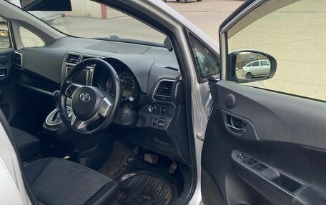 Toyota Ractis II, 2012 год, 775 000 рублей, 11 фотография