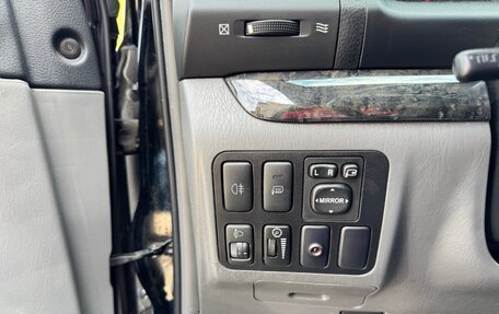 Toyota Land Cruiser Prado 120 рестайлинг, 2008 год, 2 700 000 рублей, 15 фотография