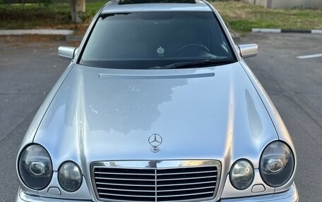 Mercedes-Benz E-Класс, 1997 год, 750 000 рублей, 4 фотография