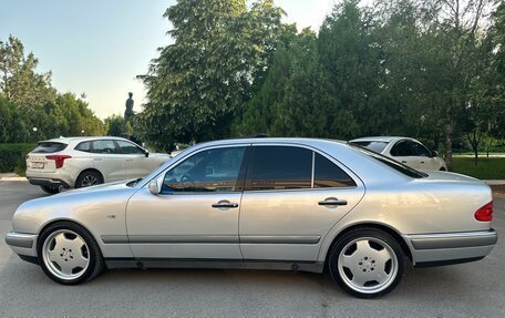 Mercedes-Benz E-Класс, 1997 год, 750 000 рублей, 9 фотография