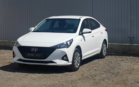 Hyundai Solaris II рестайлинг, 2020 год, 1 399 000 рублей, 2 фотография