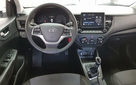 Hyundai Solaris II рестайлинг, 2020 год, 1 399 000 рублей, 5 фотография