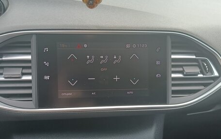 Peugeot 308 II, 2018 год, 1 200 000 рублей, 11 фотография