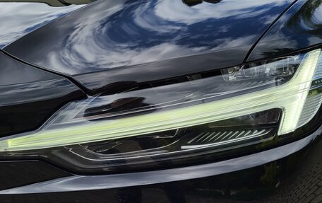 Volvo V60 II, 2019 год, 2 490 000 рублей, 12 фотография