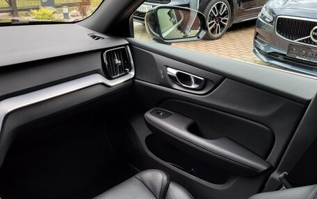 Volvo V60 II, 2019 год, 2 490 000 рублей, 27 фотография
