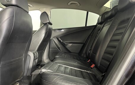 Volkswagen Passat B6, 2006 год, 646 000 рублей, 28 фотография