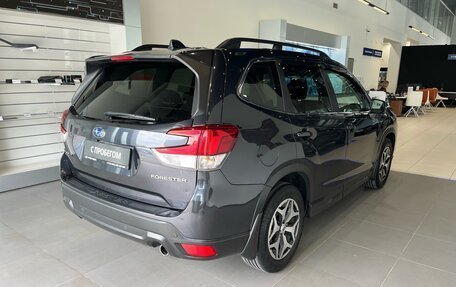 Subaru Forester, 2019 год, 2 590 000 рублей, 5 фотография