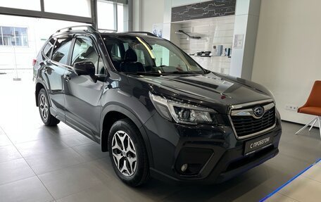 Subaru Forester, 2019 год, 2 590 000 рублей, 6 фотография