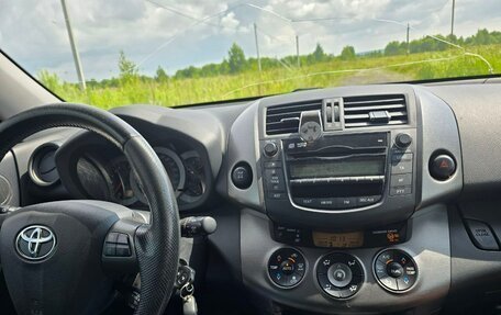 Toyota RAV4, 2011 год, 1 599 000 рублей, 10 фотография