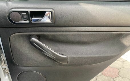 Volkswagen Golf IV, 2002 год, 435 000 рублей, 18 фотография