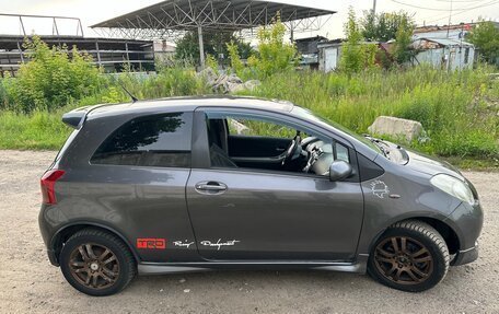 Toyota Yaris III рестайлинг, 2008 год, 440 000 рублей, 8 фотография