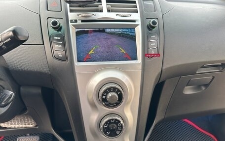 Toyota Yaris III рестайлинг, 2008 год, 440 000 рублей, 15 фотография