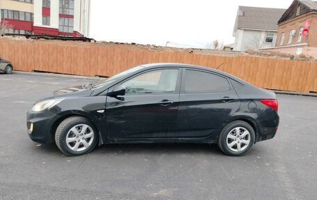 Hyundai Solaris II рестайлинг, 2014 год, 600 000 рублей, 3 фотография