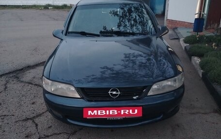 Opel Vectra B рестайлинг, 2001 год, 250 000 рублей, 2 фотография