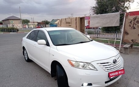 Toyota Camry, 2007 год, 1 180 000 рублей, 2 фотография