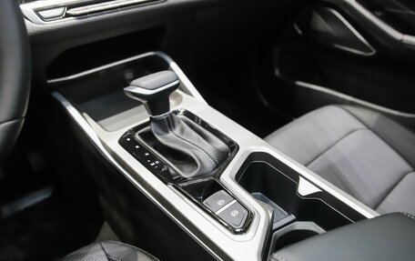 Geely Emgrand, 2024 год, 2 663 990 рублей, 13 фотография