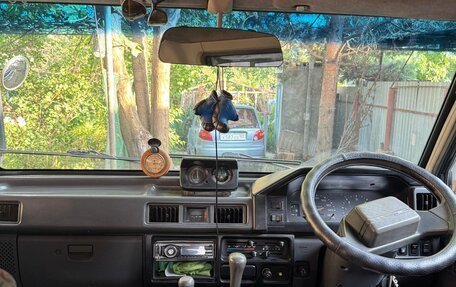 Mitsubishi Delica III, 1988 год, 390 000 рублей, 12 фотография