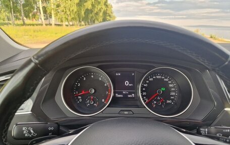 Volkswagen Tiguan II, 2019 год, 2 400 000 рублей, 8 фотография