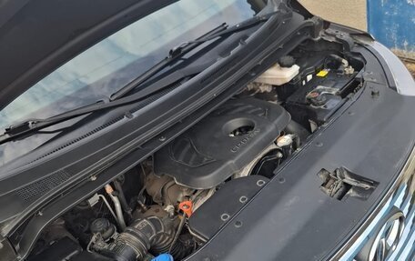 Hyundai Grand Starex Grand Starex I рестайлинг 2, 2019 год, 4 300 000 рублей, 15 фотография