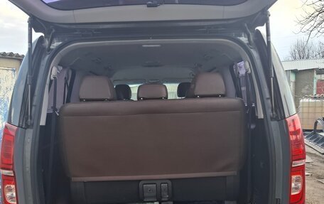 Hyundai Grand Starex Grand Starex I рестайлинг 2, 2019 год, 4 300 000 рублей, 6 фотография