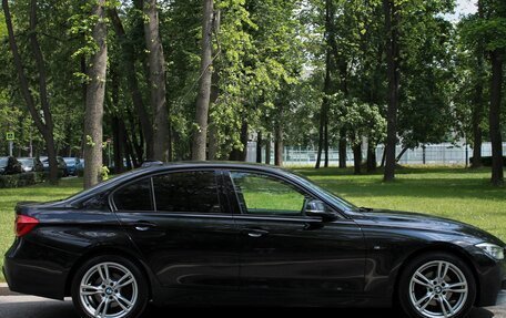 BMW 3 серия, 2018 год, 1 970 000 рублей, 4 фотография