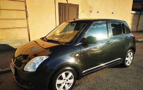 Suzuki Swift III, 2008 год, 555 555 рублей, 3 фотография