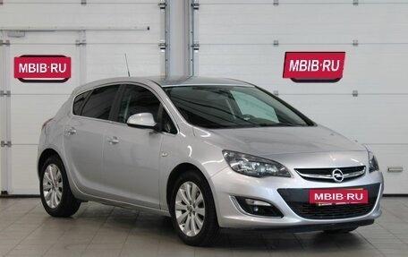 Opel Astra J, 2013 год, 1 020 000 рублей, 3 фотография