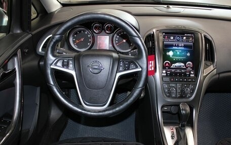 Opel Astra J, 2013 год, 1 020 000 рублей, 14 фотография