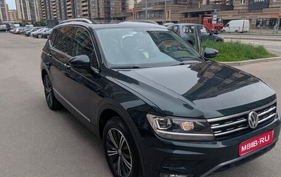 Volkswagen Tiguan II, 2019 год, 3 000 000 рублей, 1 фотография