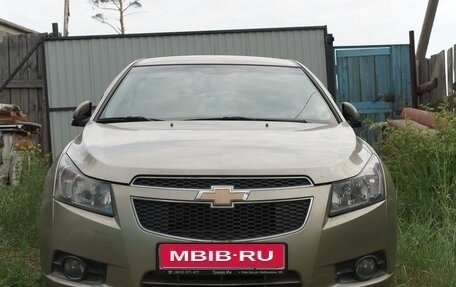 Chevrolet Cruze II, 2012 год, 900 000 рублей, 2 фотография