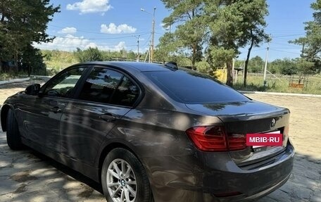 BMW 3 серия, 2013 год, 1 300 000 рублей, 4 фотография