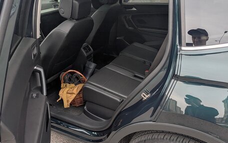 Volkswagen Tiguan II, 2019 год, 3 000 000 рублей, 8 фотография