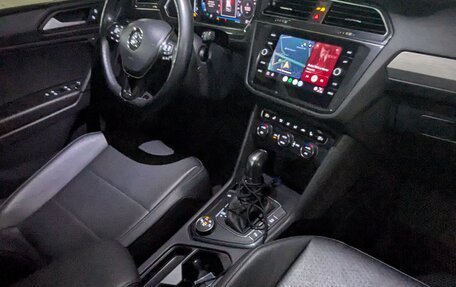 Volkswagen Tiguan II, 2019 год, 3 000 000 рублей, 10 фотография