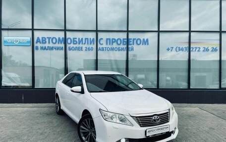 Toyota Camry, 2013 год, 1 679 000 рублей, 6 фотография