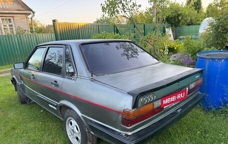 Audi 80, 1984 год, 160 000 рублей, 3 фотография