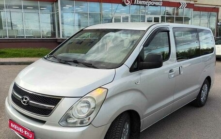 Hyundai H-1 II рестайлинг, 2008 год, 1 348 000 рублей, 1 фотография