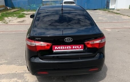 KIA Rio III рестайлинг, 2011 год, 777 777 рублей, 4 фотография