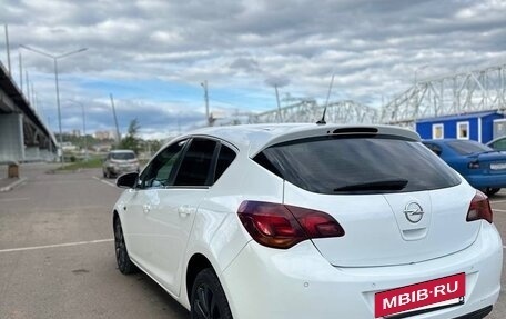 Opel Astra J, 2012 год, 550 000 рублей, 10 фотография