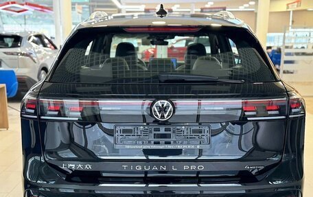 Volkswagen Tiguan, 2025 год, 4 350 000 рублей, 3 фотография