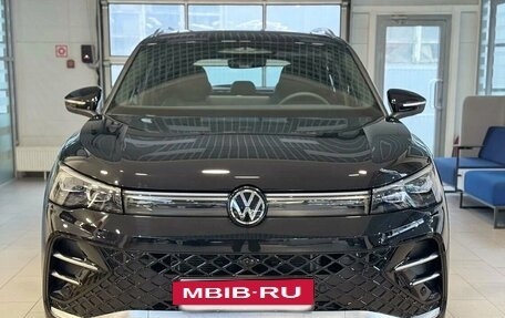 Volkswagen Tiguan, 2025 год, 4 350 000 рублей, 2 фотография