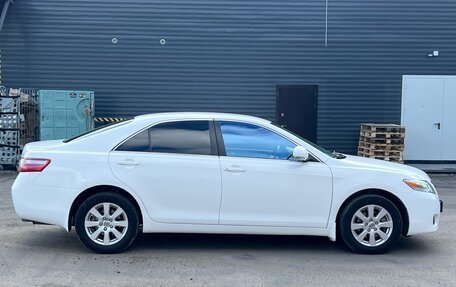 Toyota Camry, 2011 год, 1 300 000 рублей, 5 фотография